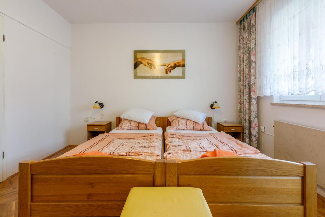 Apartments Villa 7 Цриквеница Экстерьер фото